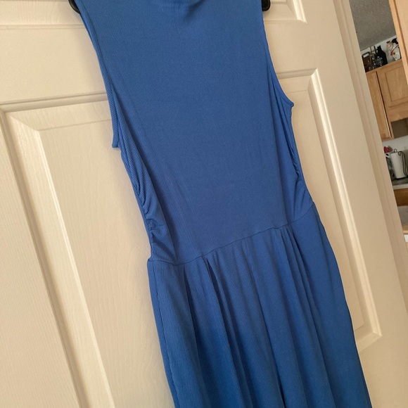 Blue sleeveless jumpsuit - Picture 4 of 6